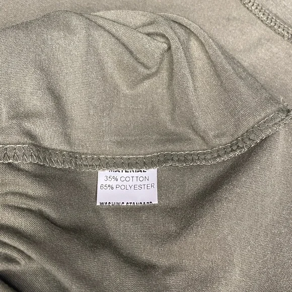 NEW WOMANS BETH DUTTON SHORT SLEEVE TEE - Picture 3 of 3